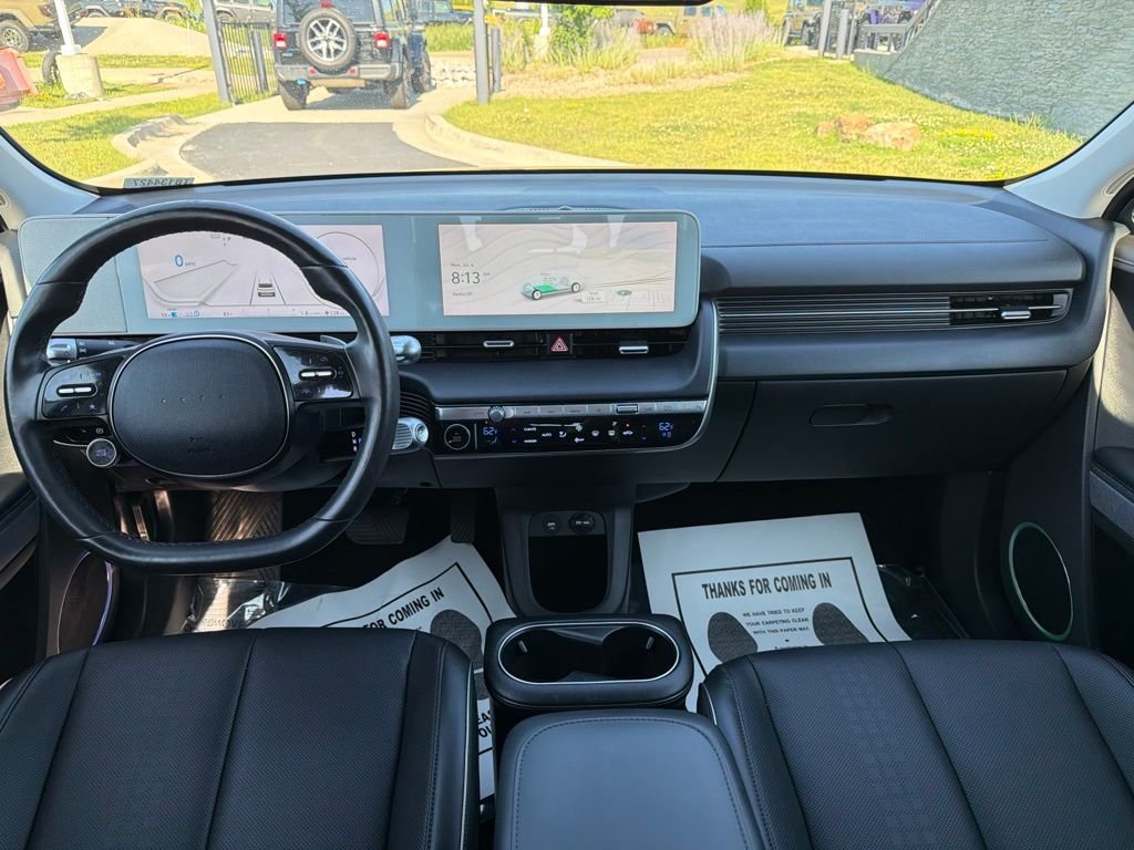 Used 2023 Green Hyundai SEL image 12