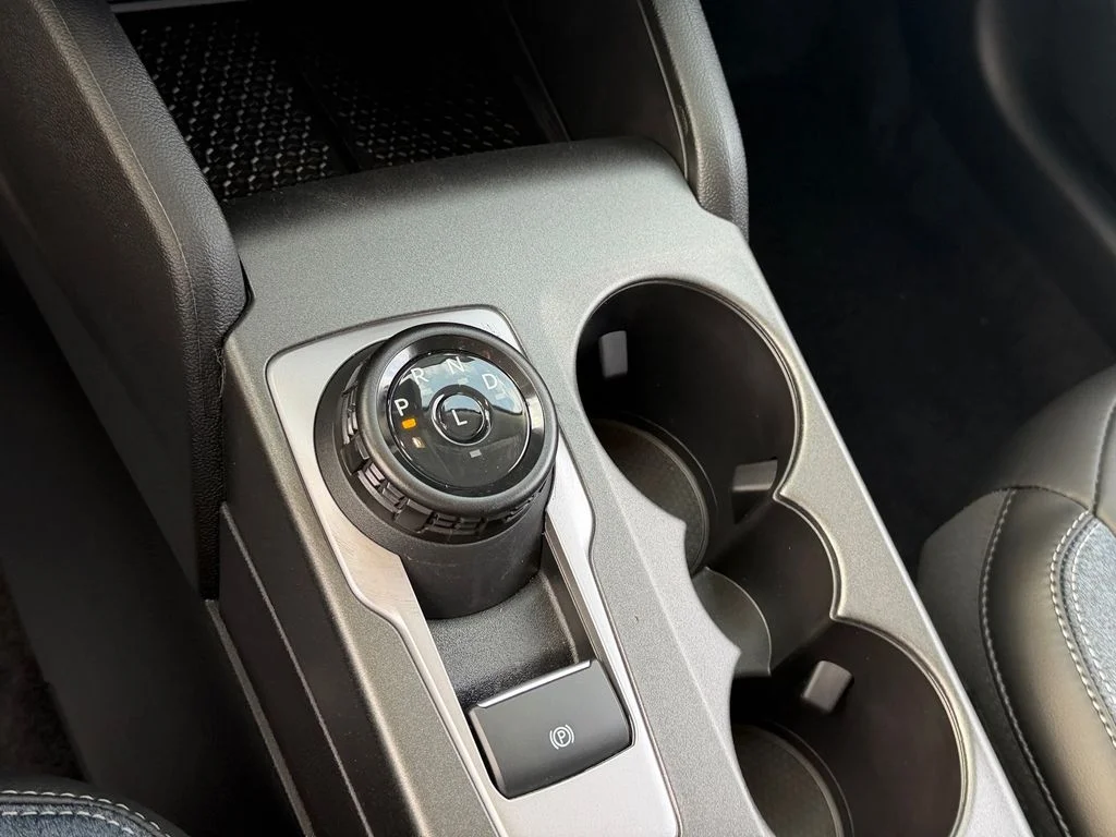 New 2026 Azure Gray Metallic Tri-Coat Ford Outer Banks® image 13