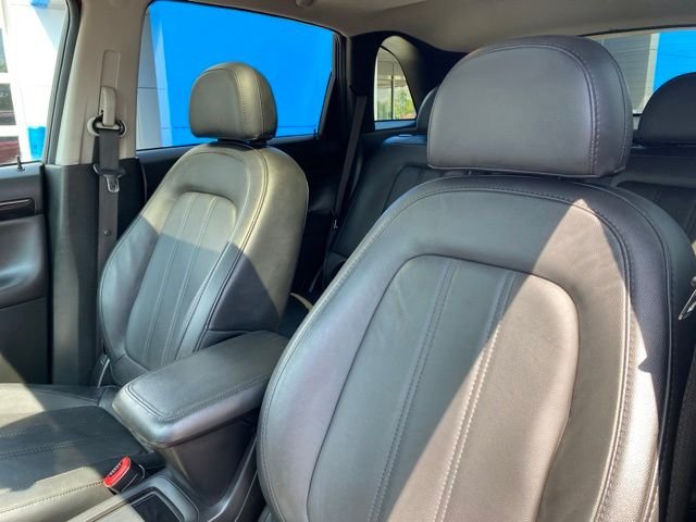 Used 2015 Red Chevrolet LT image 15