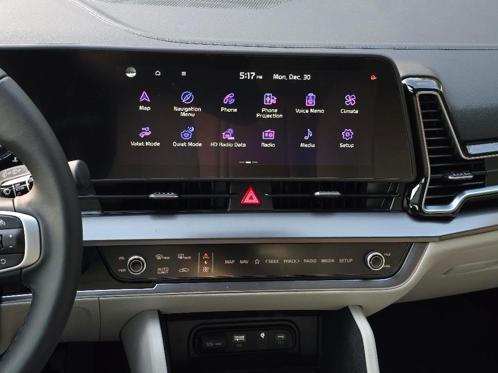 2025 Kia Sportage EX - Photo 8