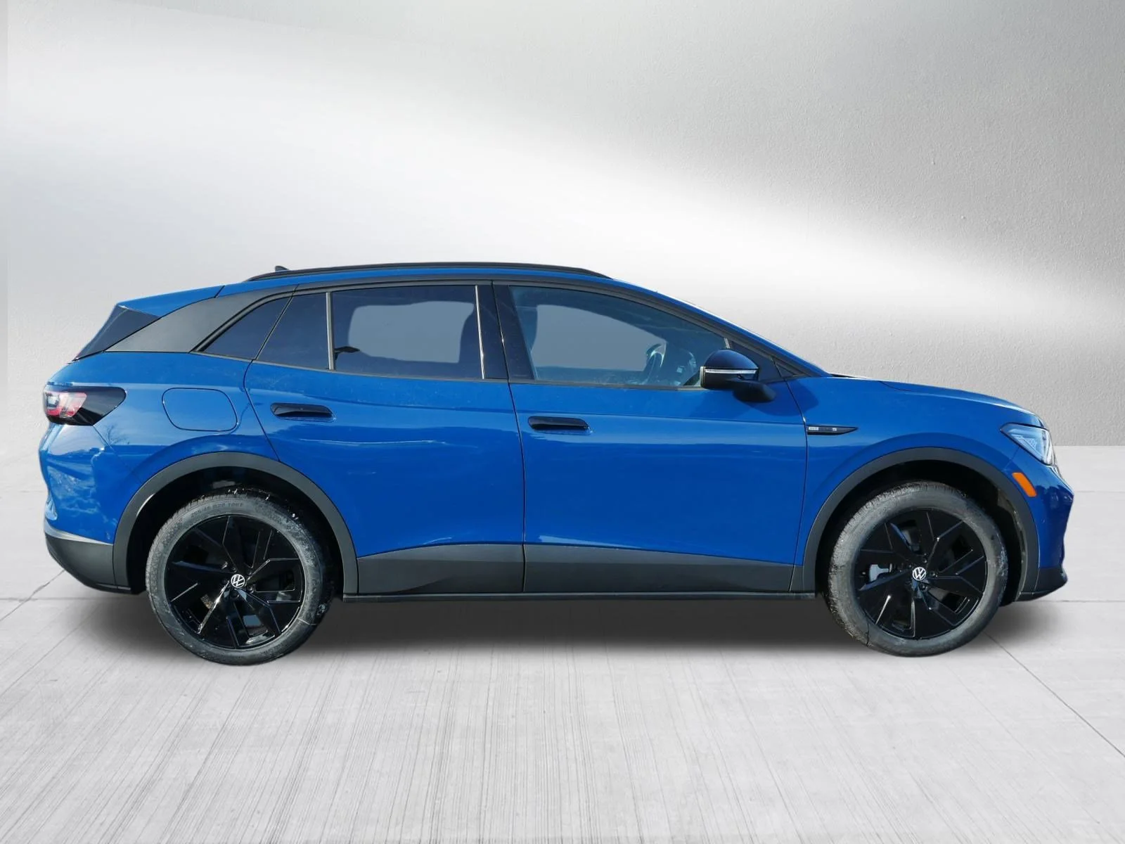 New 2026 Mountain Lake Blue Metallic Volkswagen Pro S image 2