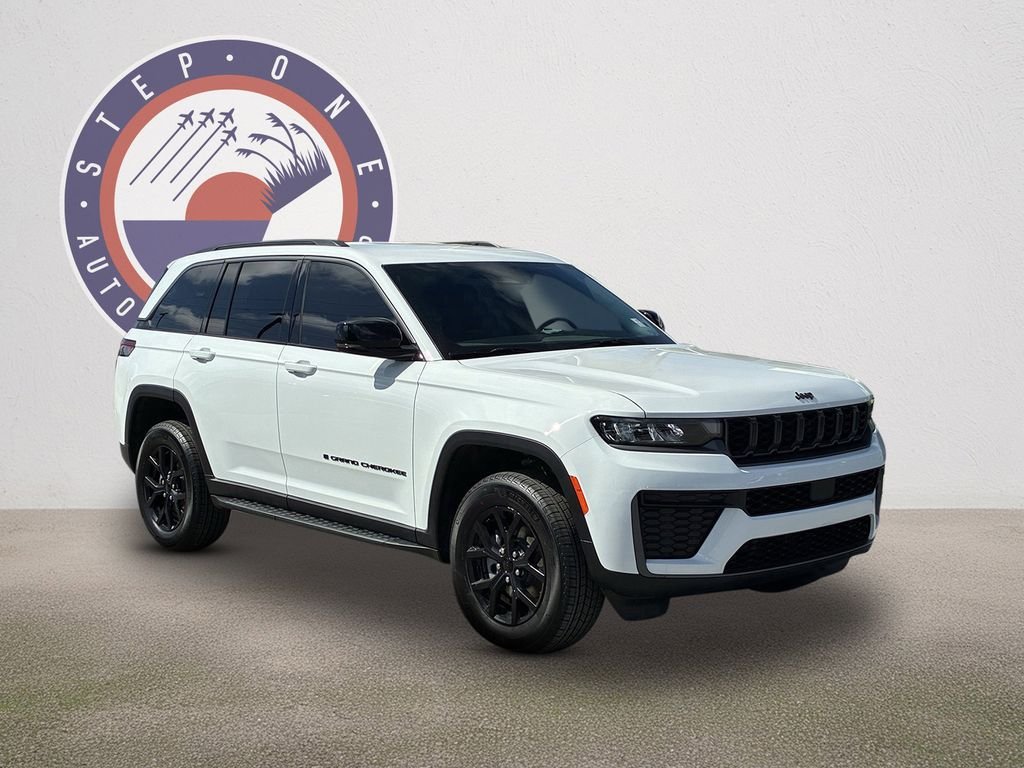 New 2026 Bright White Clear-Coat Exterior Paint Jeep Altitude image 2