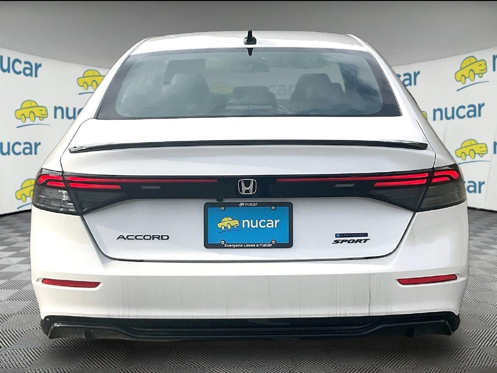 New 2026 Platinum White Pearl Honda Sport-L image 6