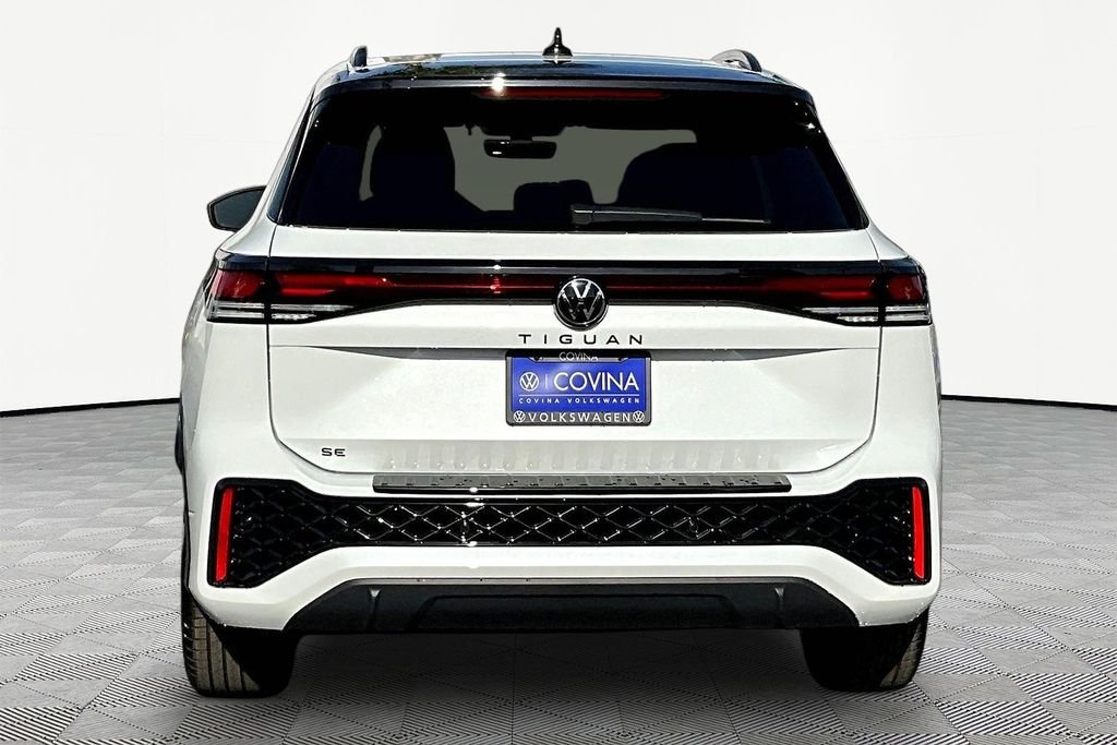 New 2026 White Volkswagen 2.0T SE R-Line Black image 5