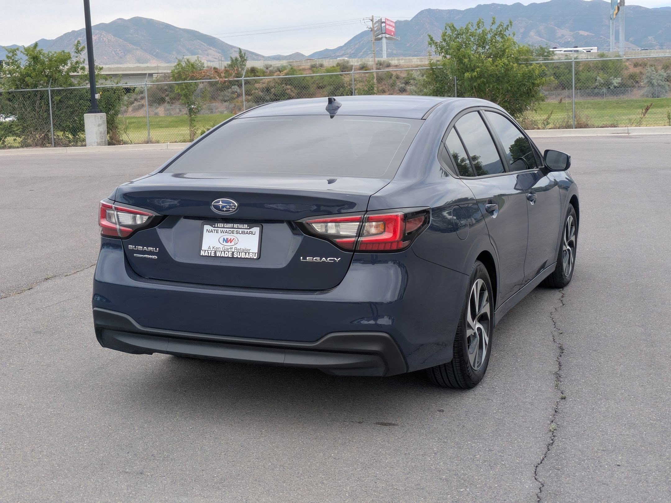 Used 2025 Cosmic Blue Pearl Subaru Premium image 3