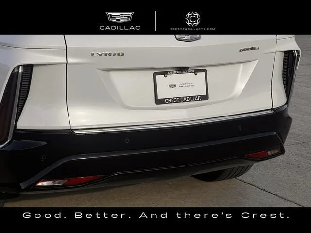 Used 2024 Crystal White Tricoat CADILLAC Luxury 2 image 8