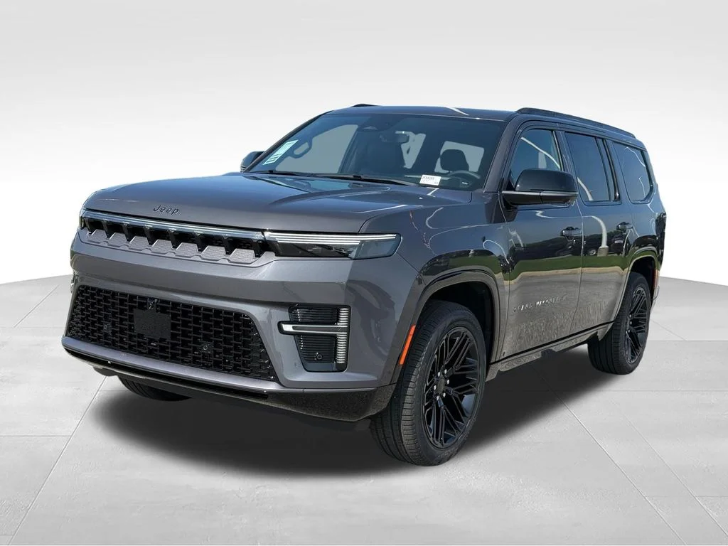 New 2026 Baltic-Gray Metallic Clear-Coat Exterior Paint Jeep Limited Reserve image 1