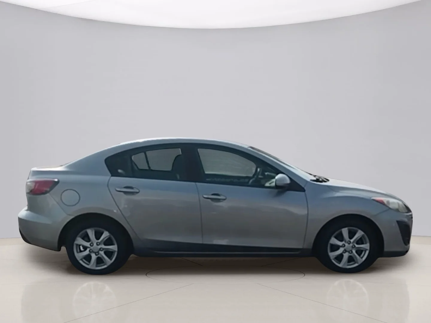 Used 2010 Silver Mazda I TOURING image 6