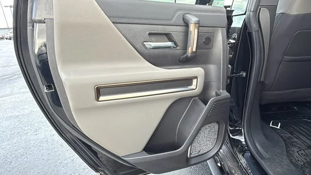 2024 GMC HUMMER EV 3X - Photo 14