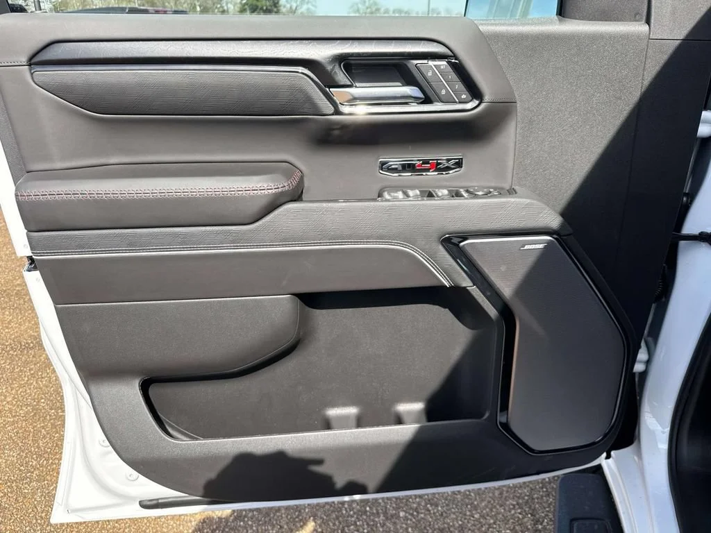 2026 GMC Sierra 1500 AT4X - Photo 38