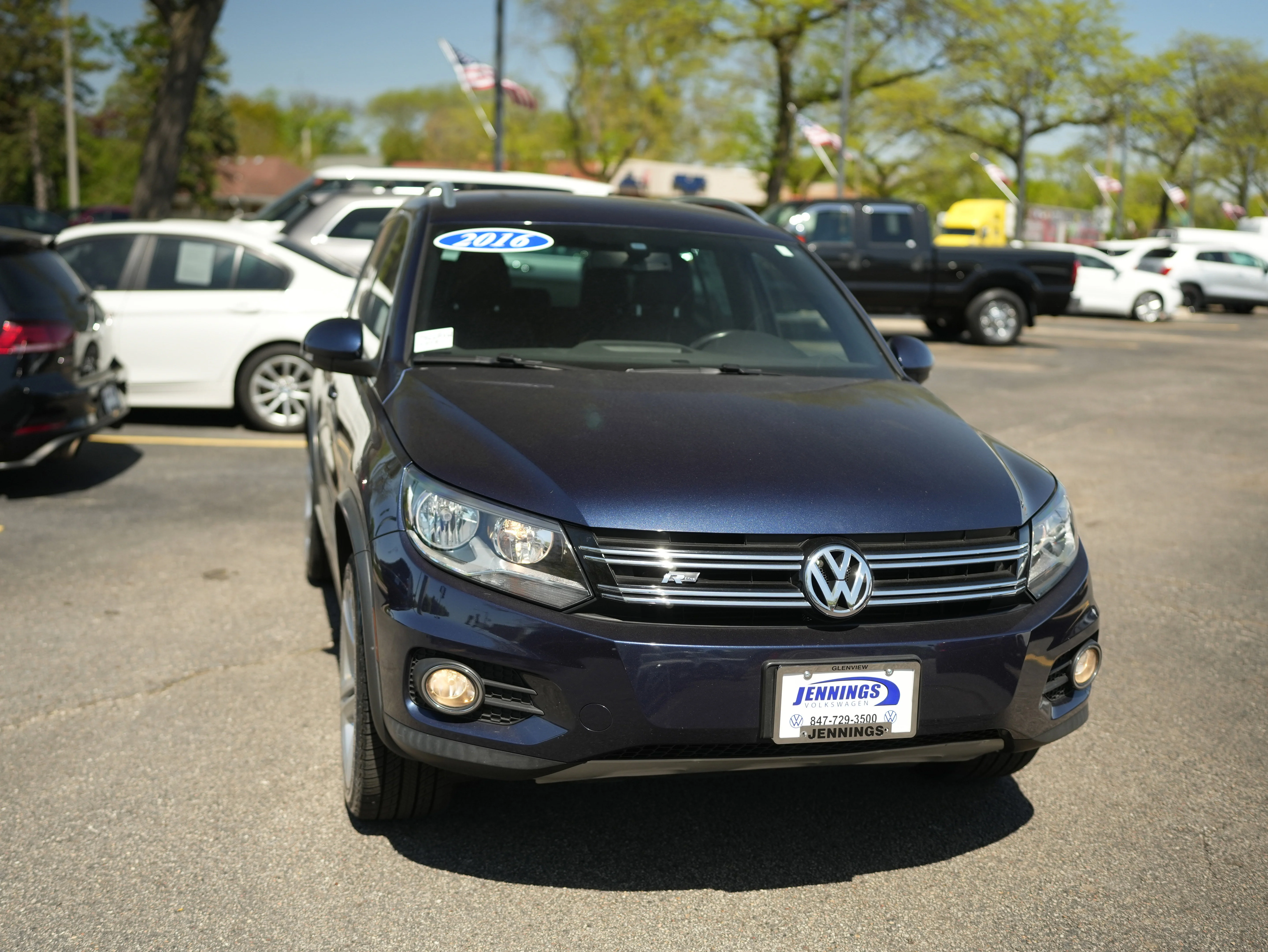 Used 2016 Volkswagen Tiguan R-Line with VIN WVGBV7AX6GW597656 for sale in Glenview, IL