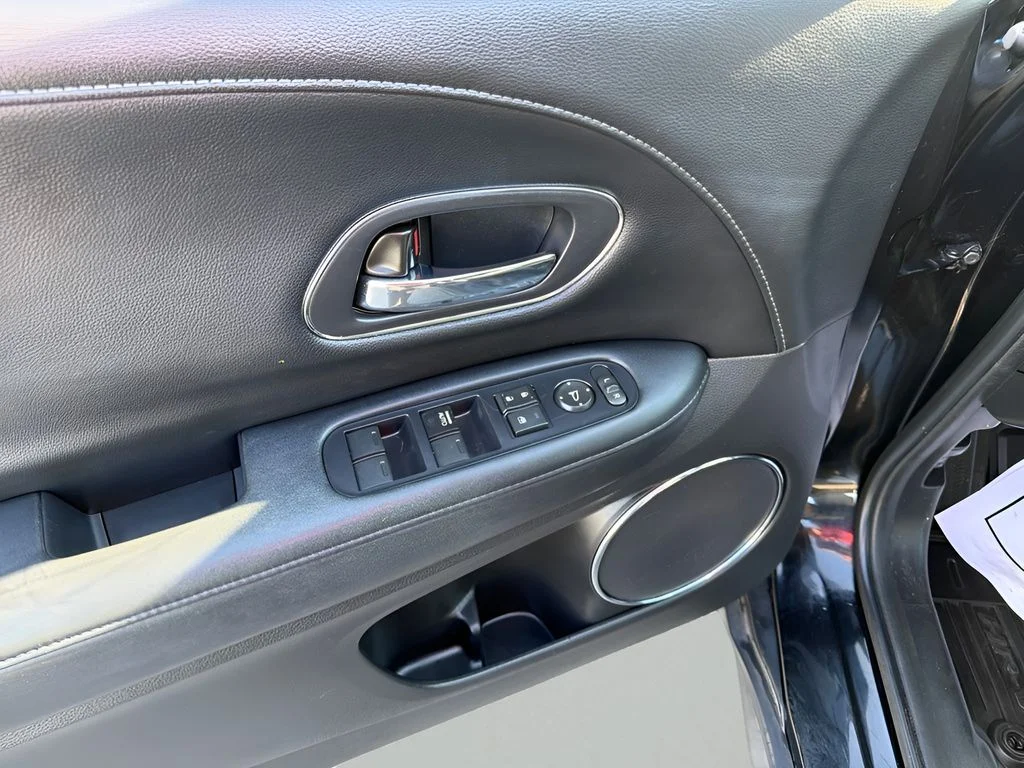 Used 2019  Honda EX-L image 13