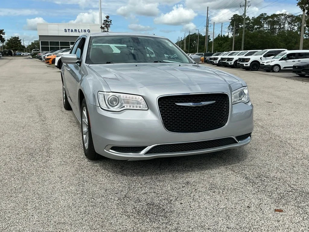 Used 2023 Silver Chrysler Touring image 20