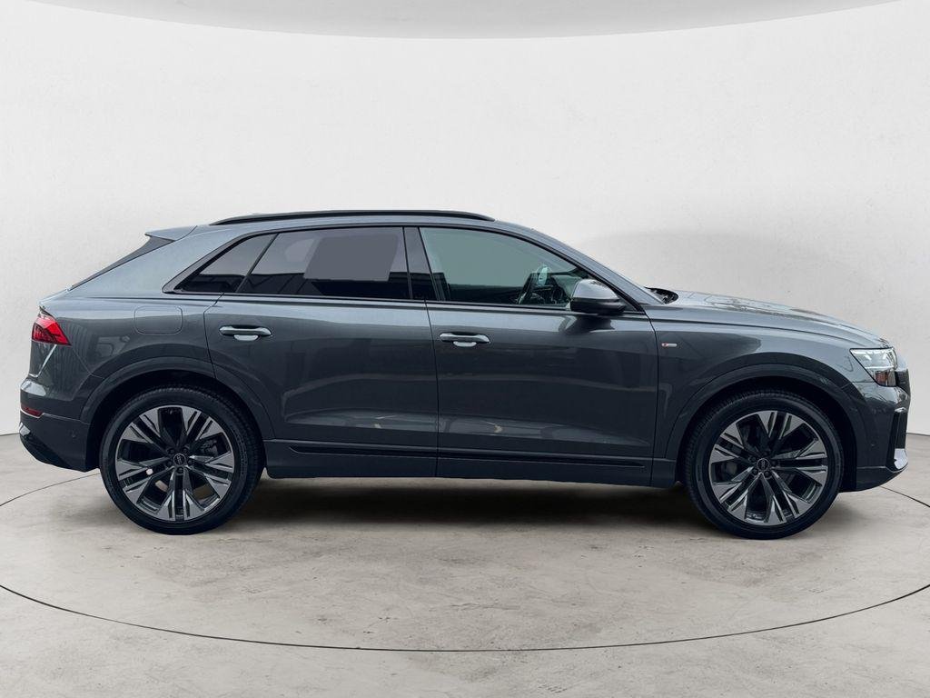 New 2026 Daytona Gray Pearl Effect Audi Premium plus image 8
