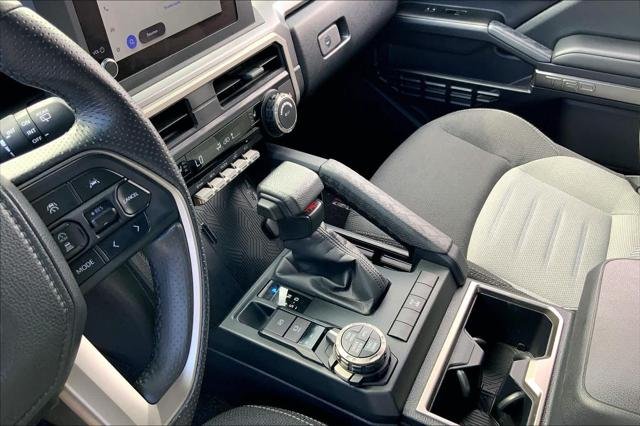 Certified Used 2025 CUTTING EDGE Toyota  image 16