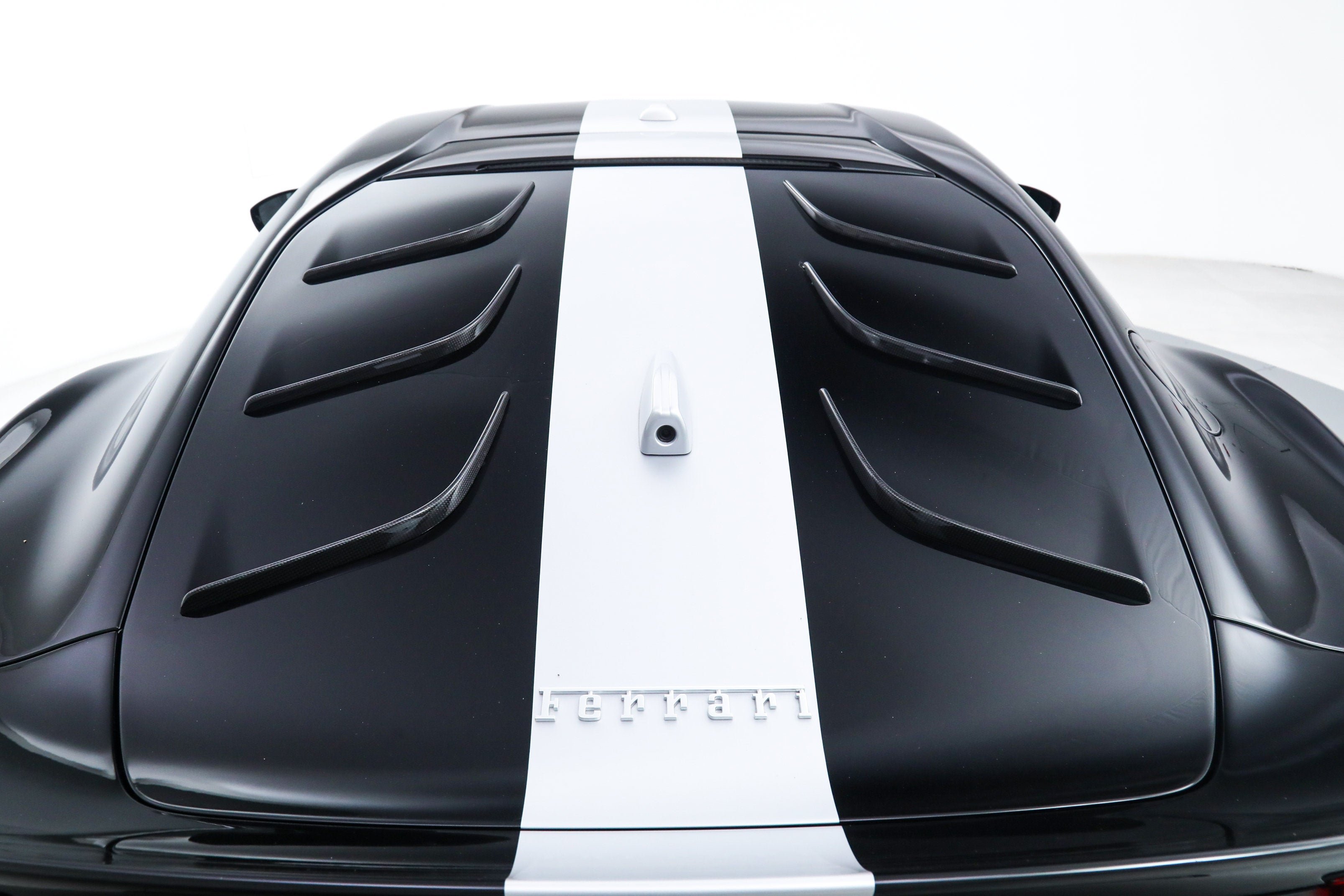 Used 2022 Nero Ferrari  image 18
