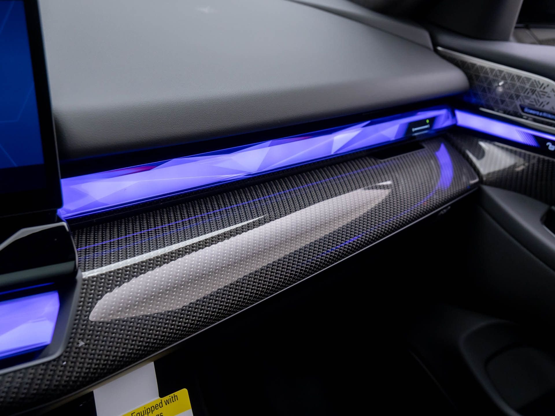 New 2026 Alpine White BMW Base image 32