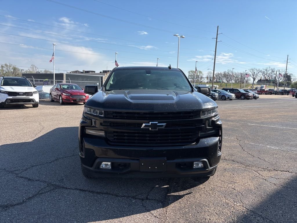 Used 2019 Chevrolet Silverado 1500 RST with VIN 1GCUYEED1KZ303693 for sale in Kansas City