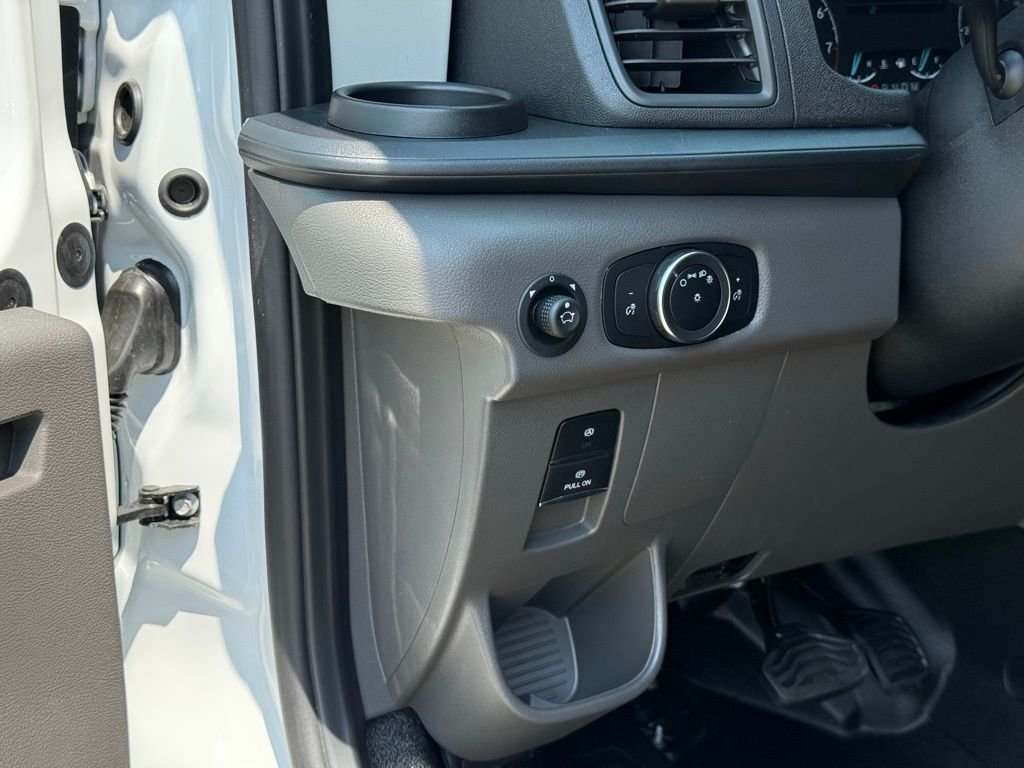 2025 Ford Transit Van Base - Photo 14