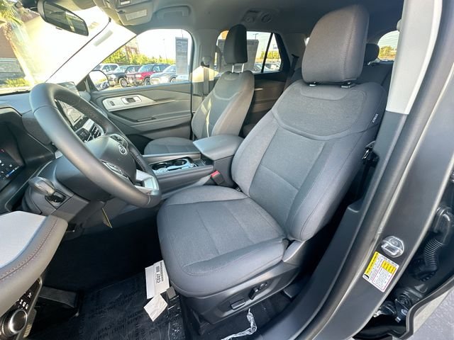 New 2026 Carbonized Gray Metallic Ford Active image 22