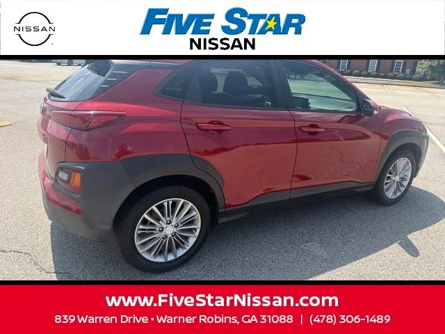 Used 2021 Red Hyundai SEL image 9