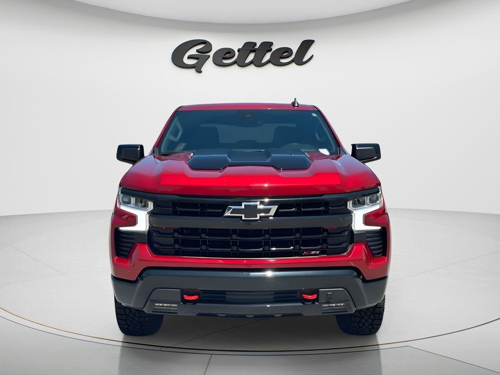 Used 2025 Radiant Red Tintcoat Chevrolet LT Trail Boss image 2
