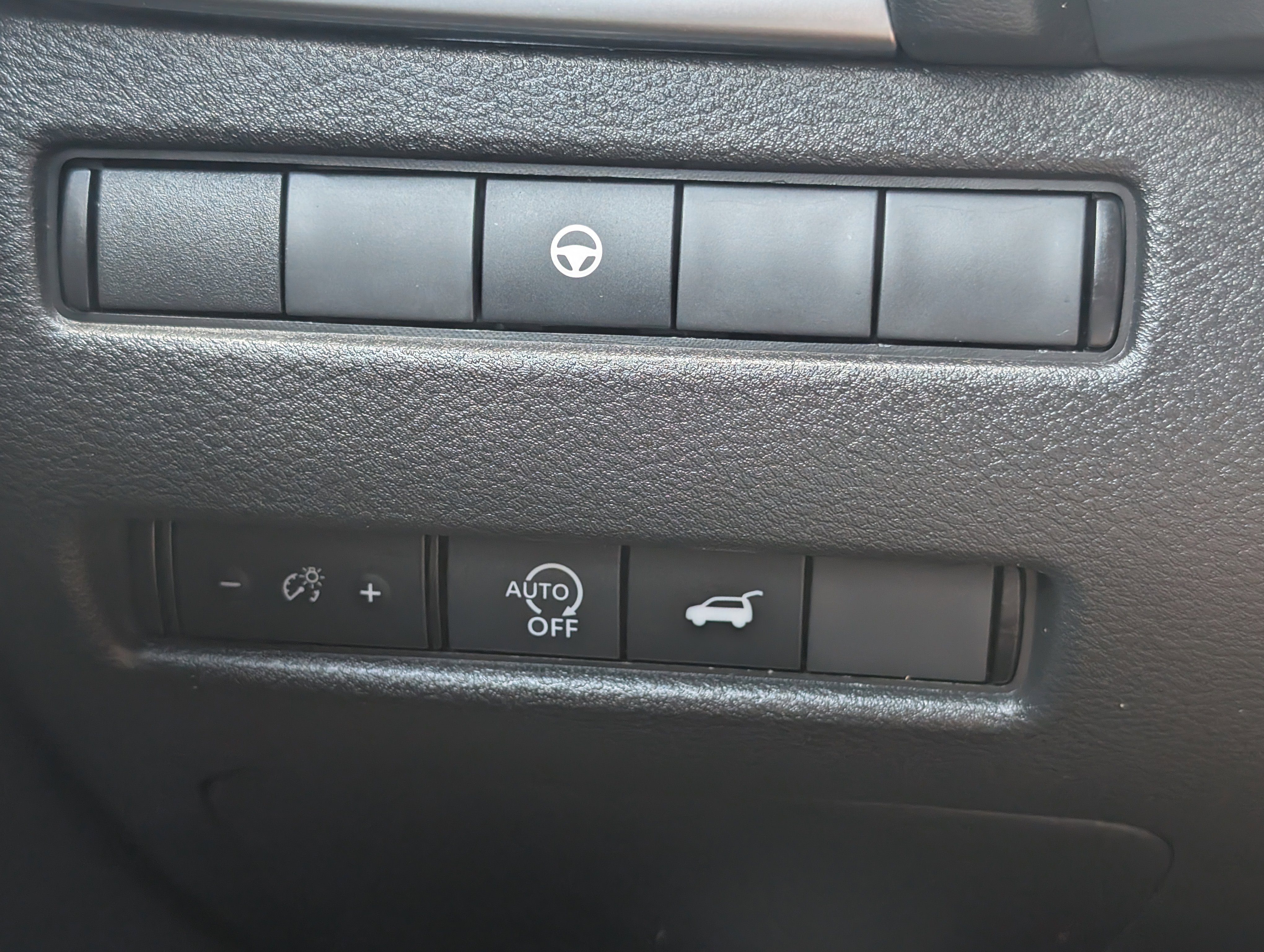 Used 2024 Gun Metallic Nissan SV image 12
