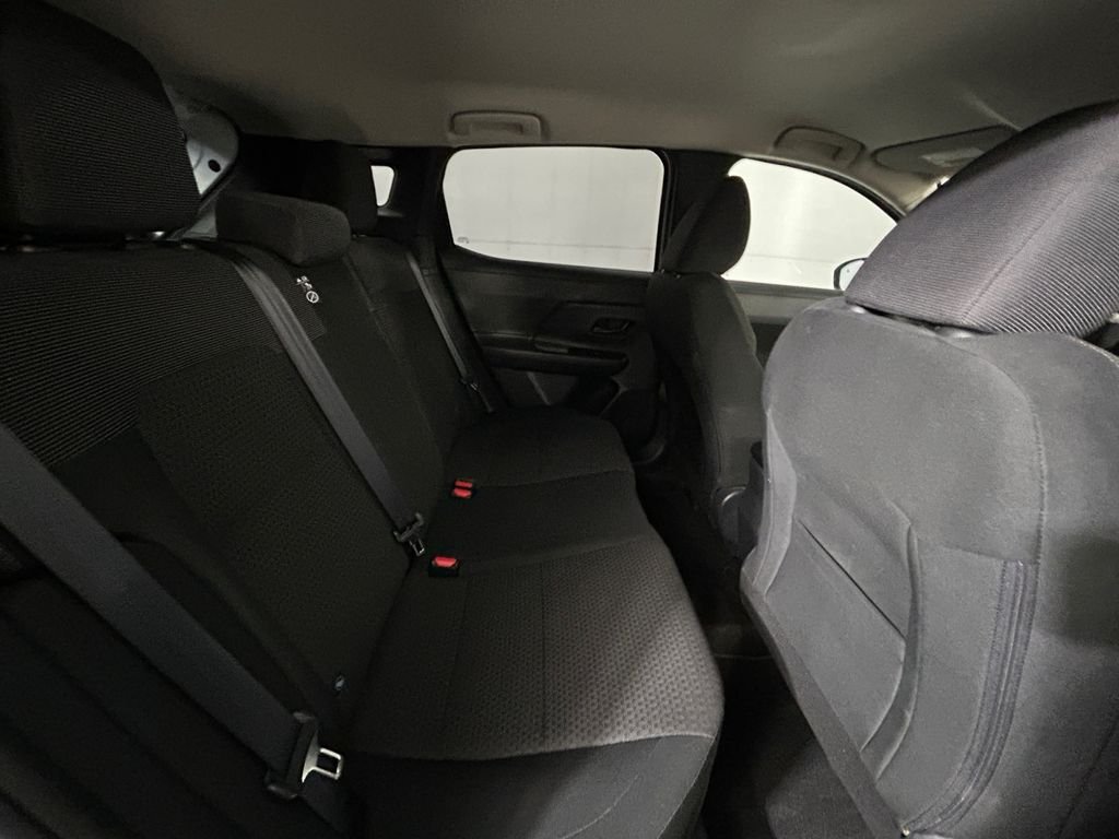 Used 2025 White Nissan S image 17