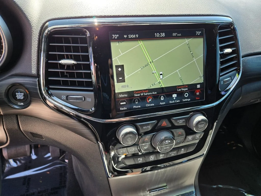 Used 2019 Gray Jeep Laredo E image 24