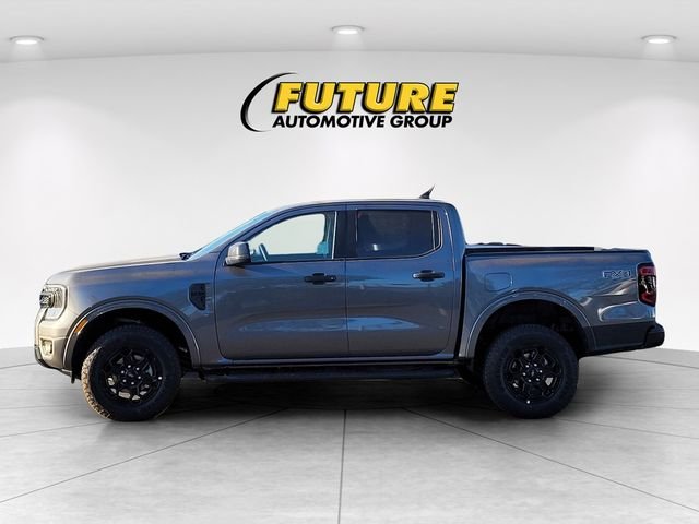 New 2025 Carbonized Gray Metallic Ford XLT image 32