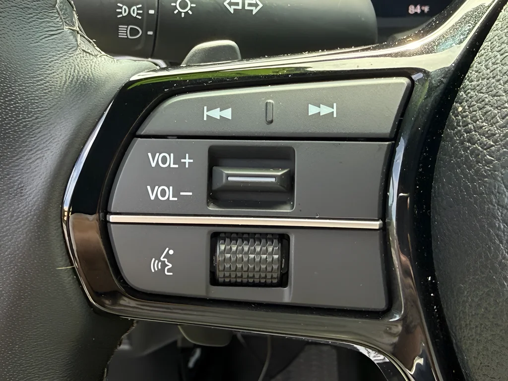 2025 Honda Civic Sport Touring - Photo 15