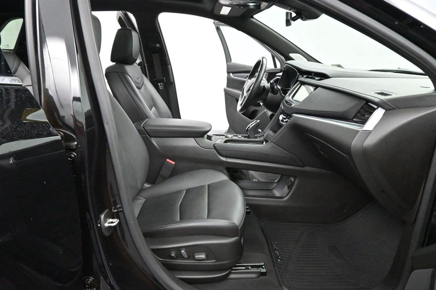 Used 2024 Stellar Black Metallic Cadillac Premium Luxury image 35