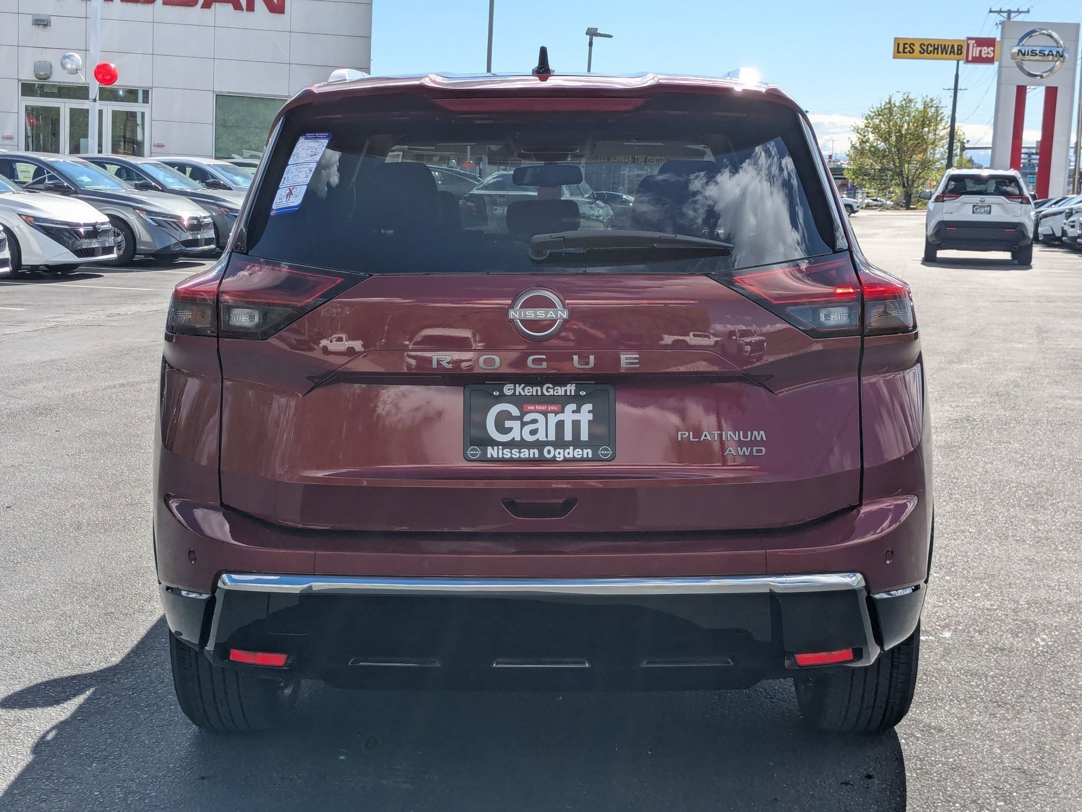 New 2026 Scarlet Ember Tintcoat Nissan Platinum image 4