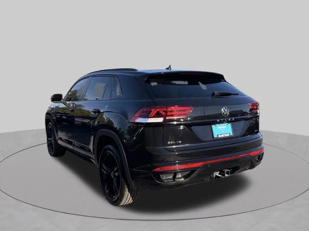 Used 2023 Deep Black Volkswagen 3.6L V6 SEL R-Line image 22