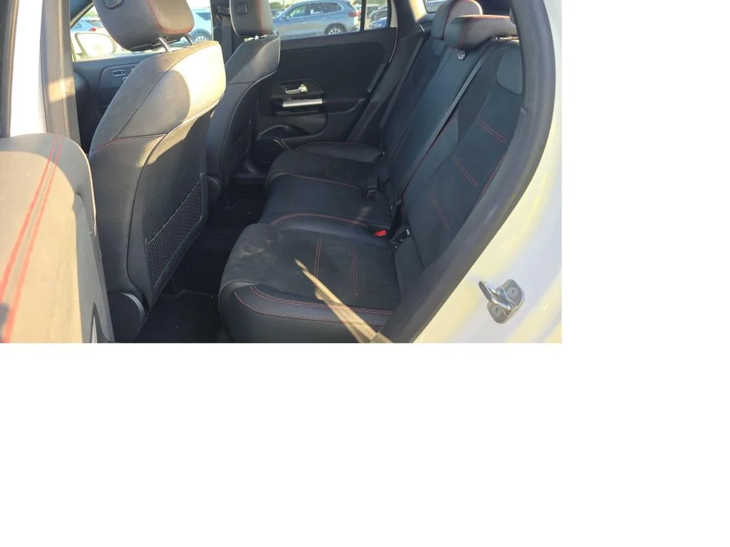 Certified Used 2023 Polar White Mercedes-Benz GLA 250 image 11