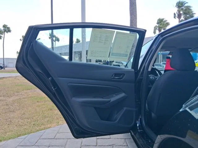2025 Nissan Altima S - Photo 16