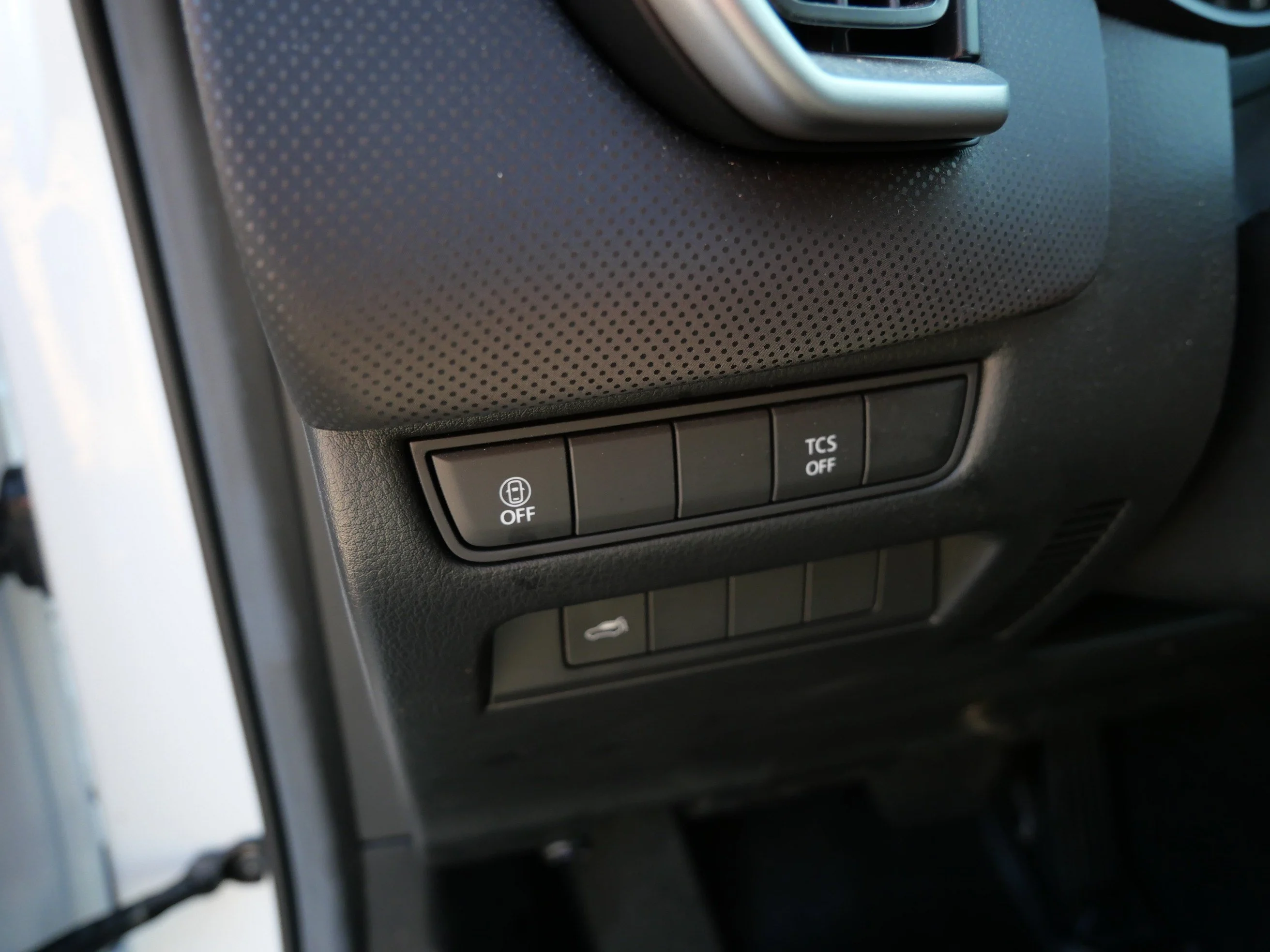 Used 2024 Wind Chill Pearl Mazda 2.5 S Premium Package image 24