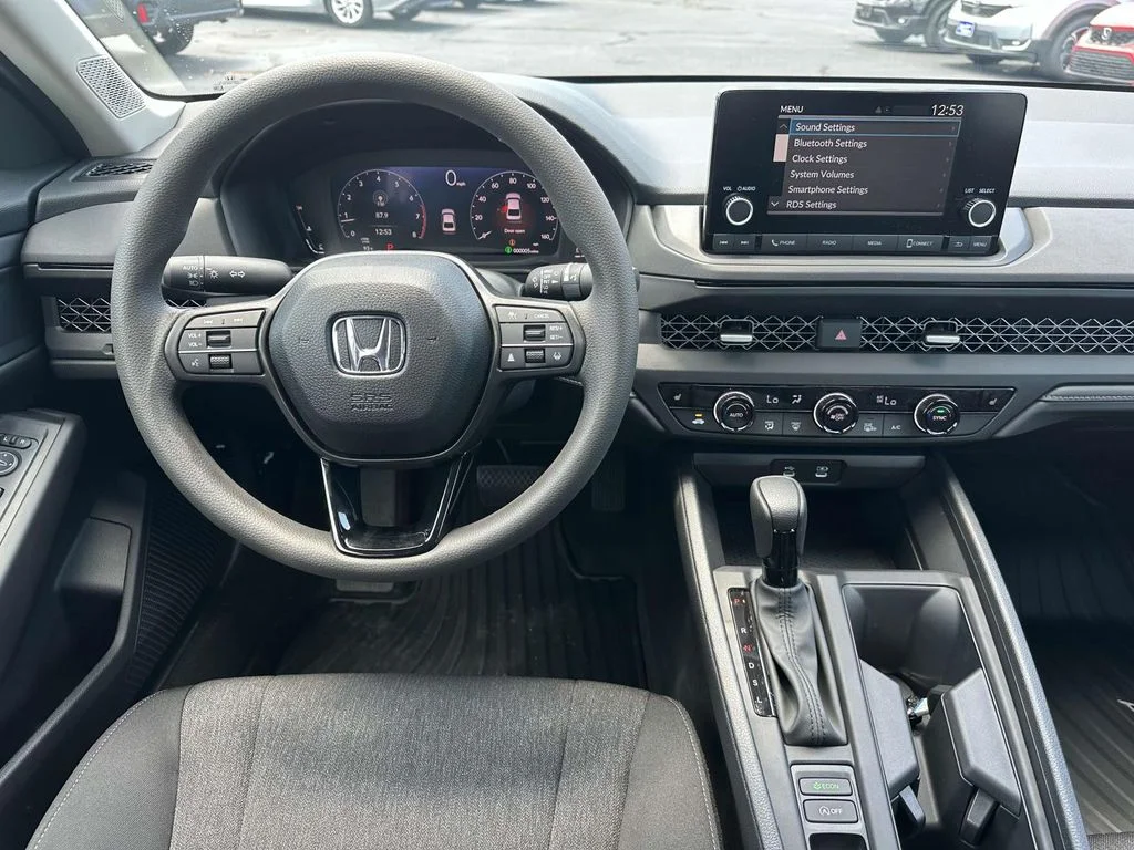 2025 Honda Accord SE - Photo 10