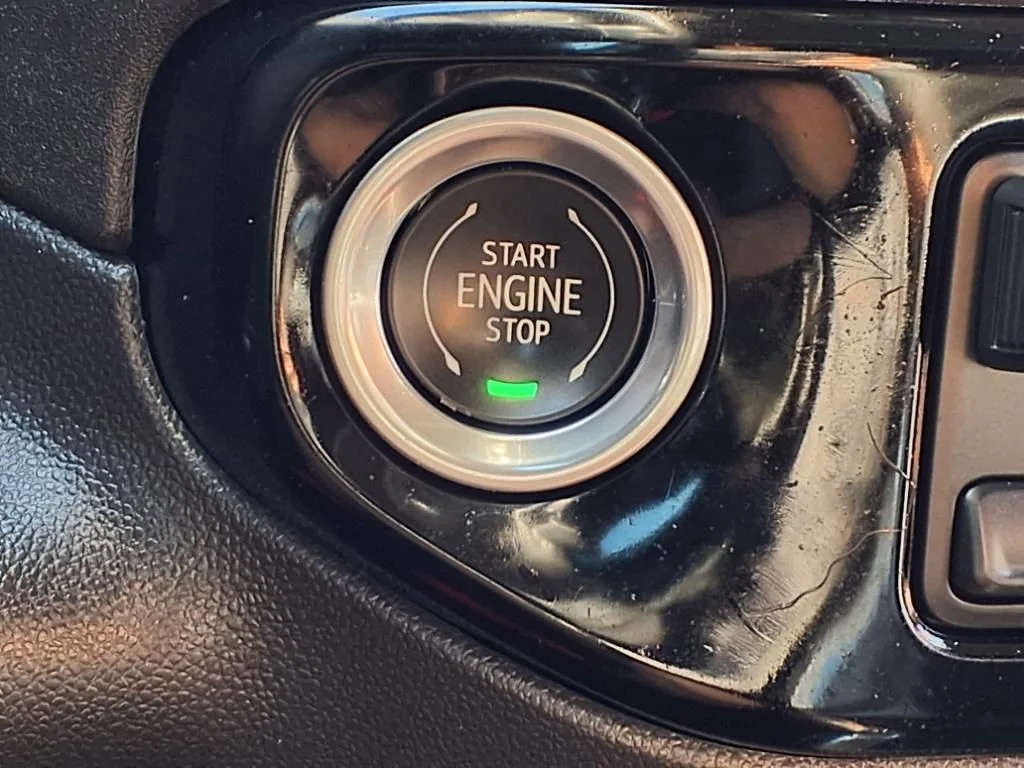2023 GMC Sierra 1500 SLT - Photo 13