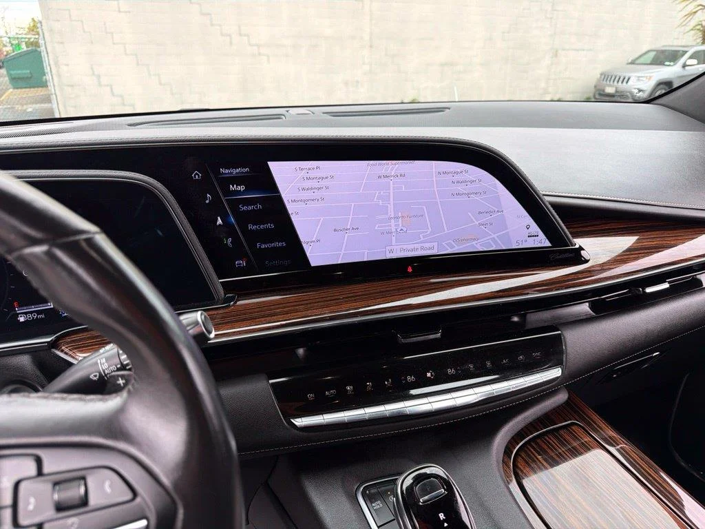 2023 Cadillac Escalade Luxury - Photo 44