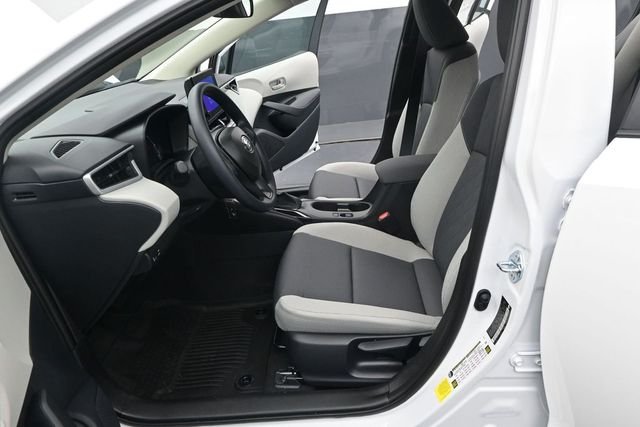 New 2026 Ice Cap Toyota LE image 10