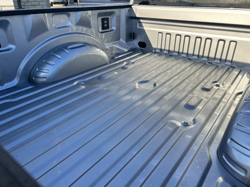 New 2027 Iconic Silver Metallic Ford F-250® Lariat® image 11