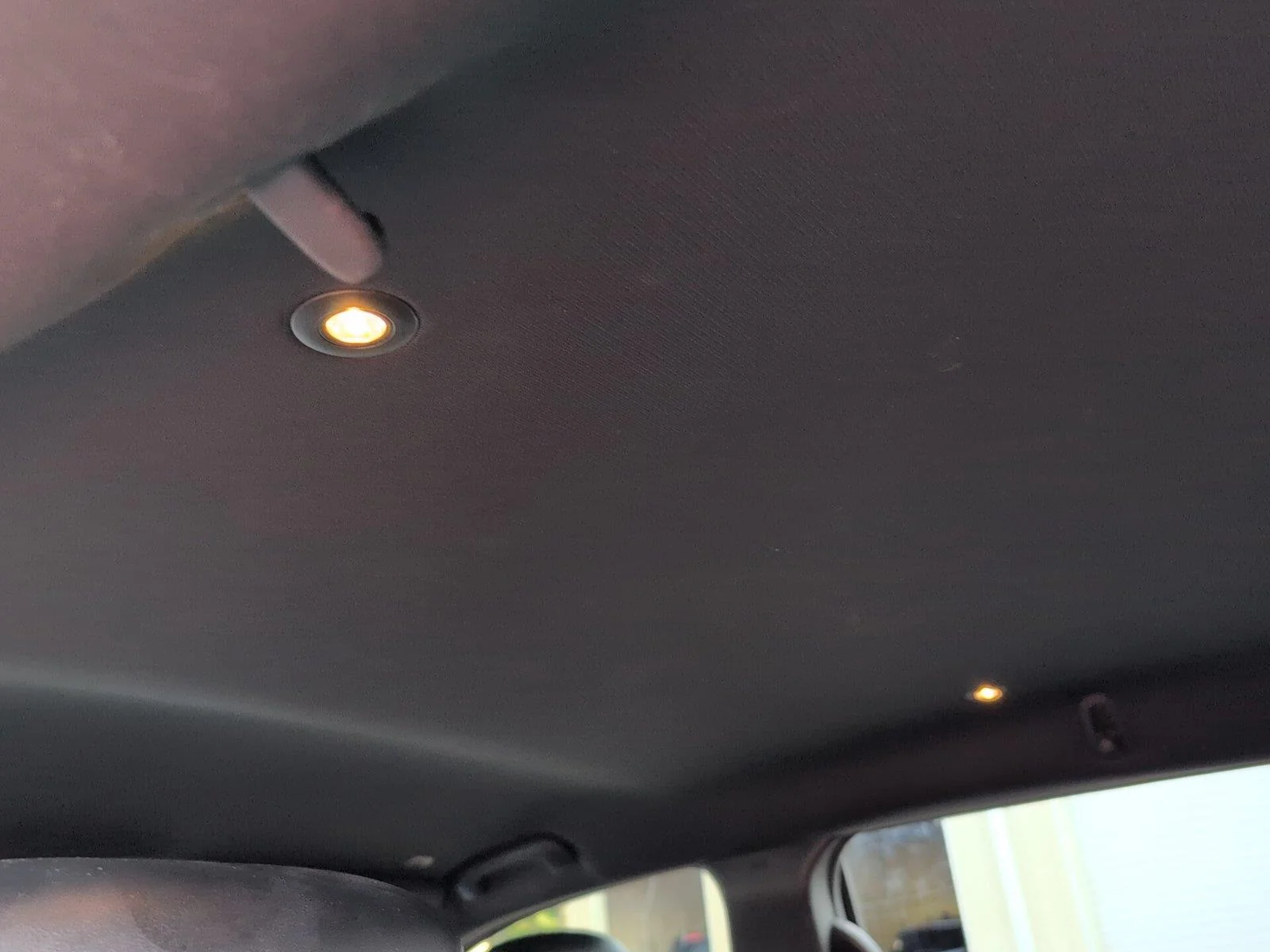 Used 2022 Bright White Clearcoat Jeep Laredo X image 31