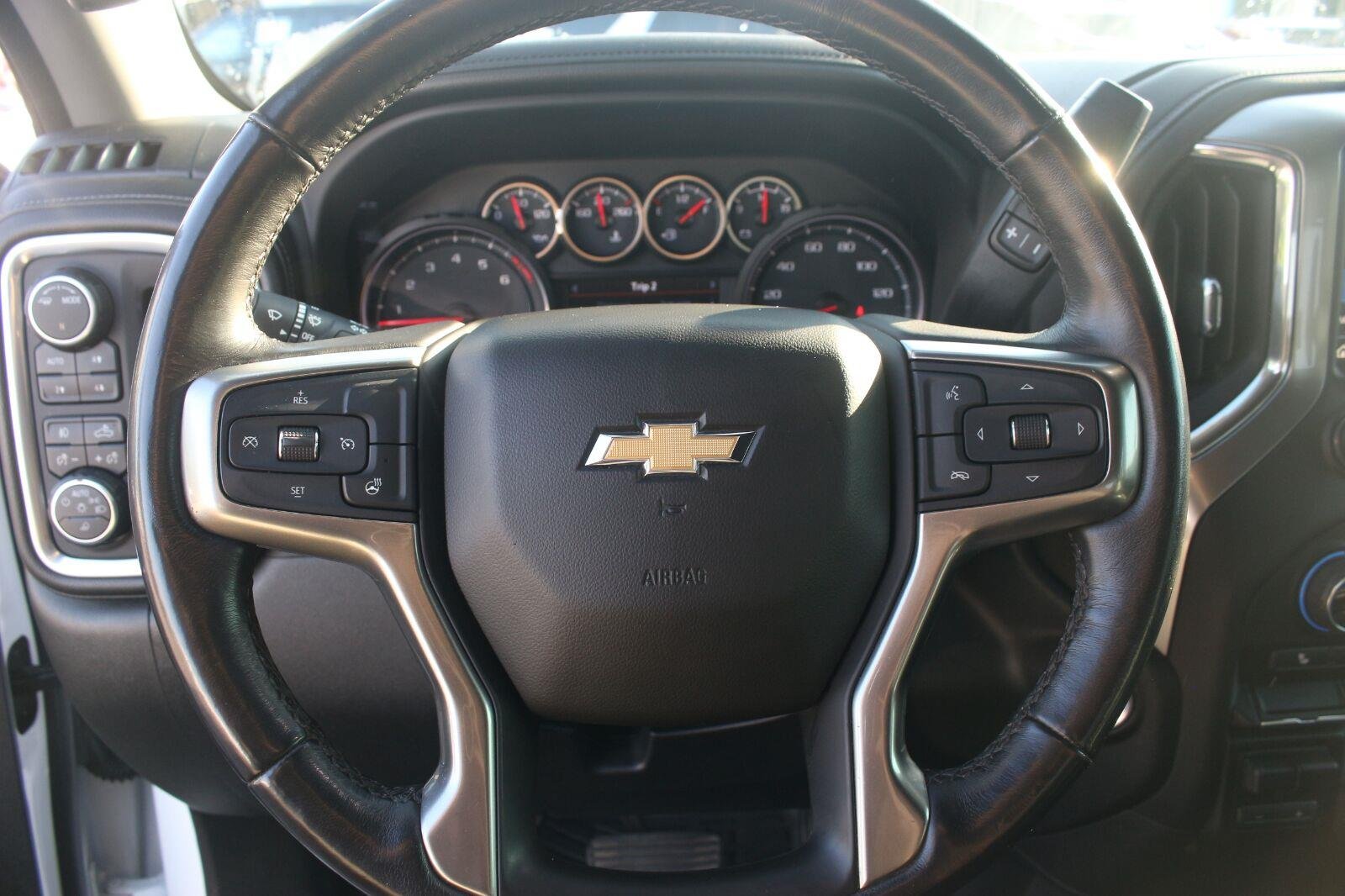 Used 2020 SUMMIT WHITE Chevrolet LTZ image 19