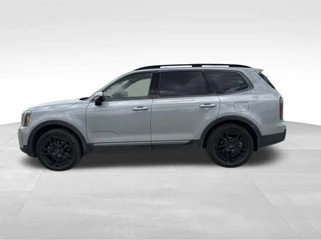 Used 2023 Gray Kia SX X-Line image 6