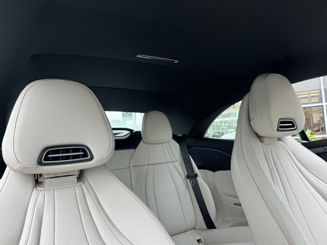 New 2027 Polar White Mercedes-Benz CLE 300 image 3