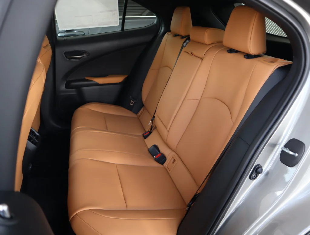 New 2026  Lexus 300h image 33