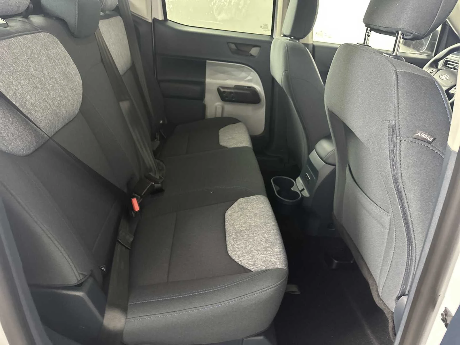 New 2026 Oxford White Ford XLT image 20
