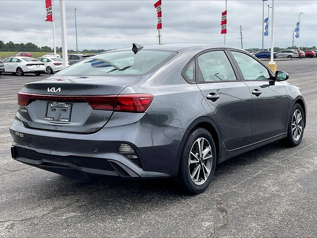 3KPF24AD2PE645196