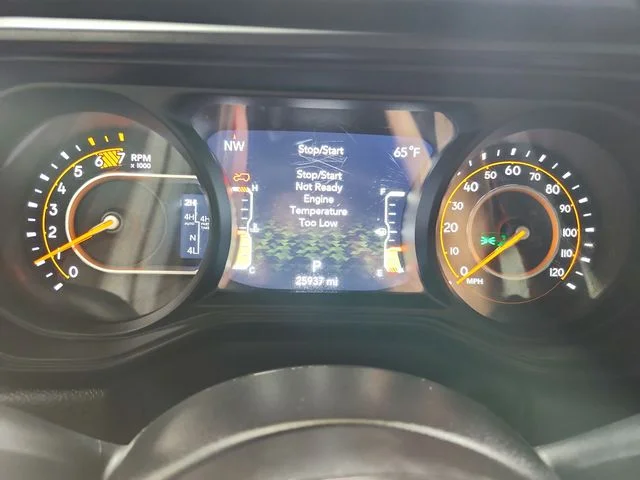 Used 2024 Silver Jeep Rubicon X image 21